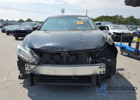 2016 Nissan Altima 2.5 из США, поврежденный, VIN 1N4AL3AP4GC161443